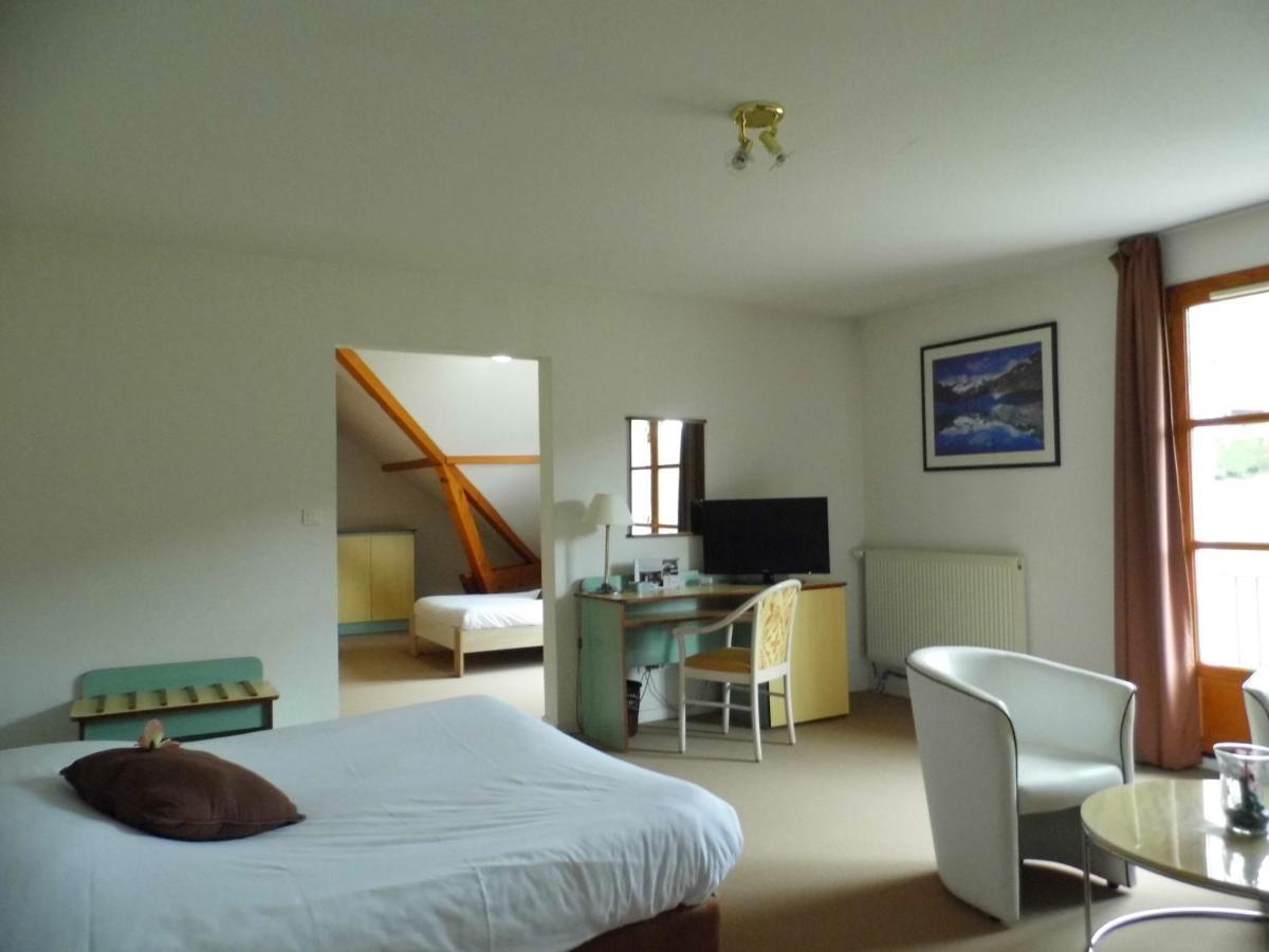 Hotel Les Bergeronnettes Champagneux ภายนอก รูปภาพ